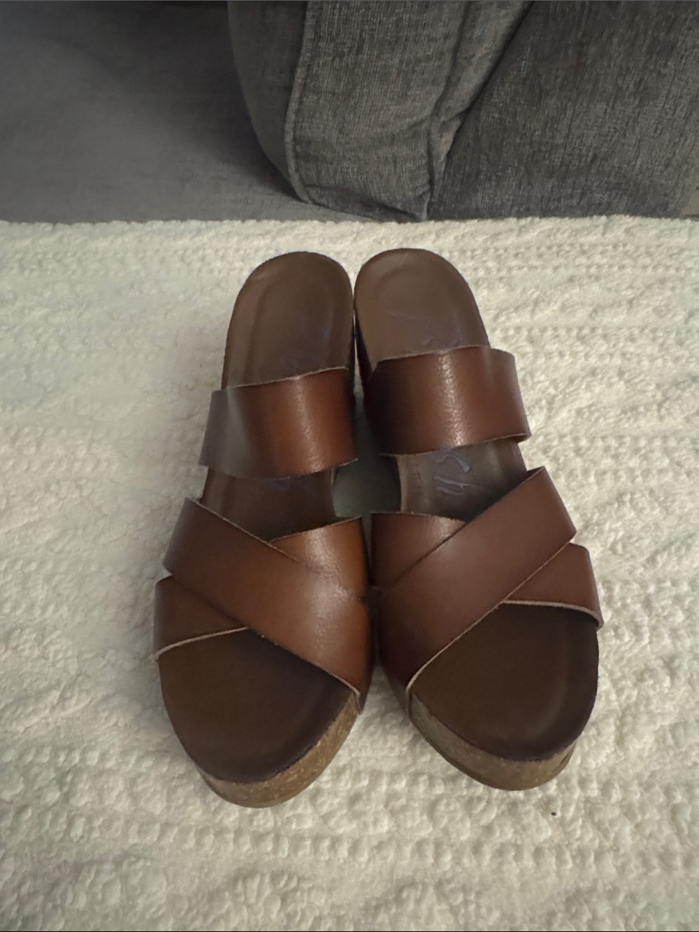 Blowfish Brown Leather Wedge Slide Sandals Sz 9